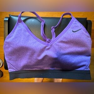 Women’s Nike Bra
